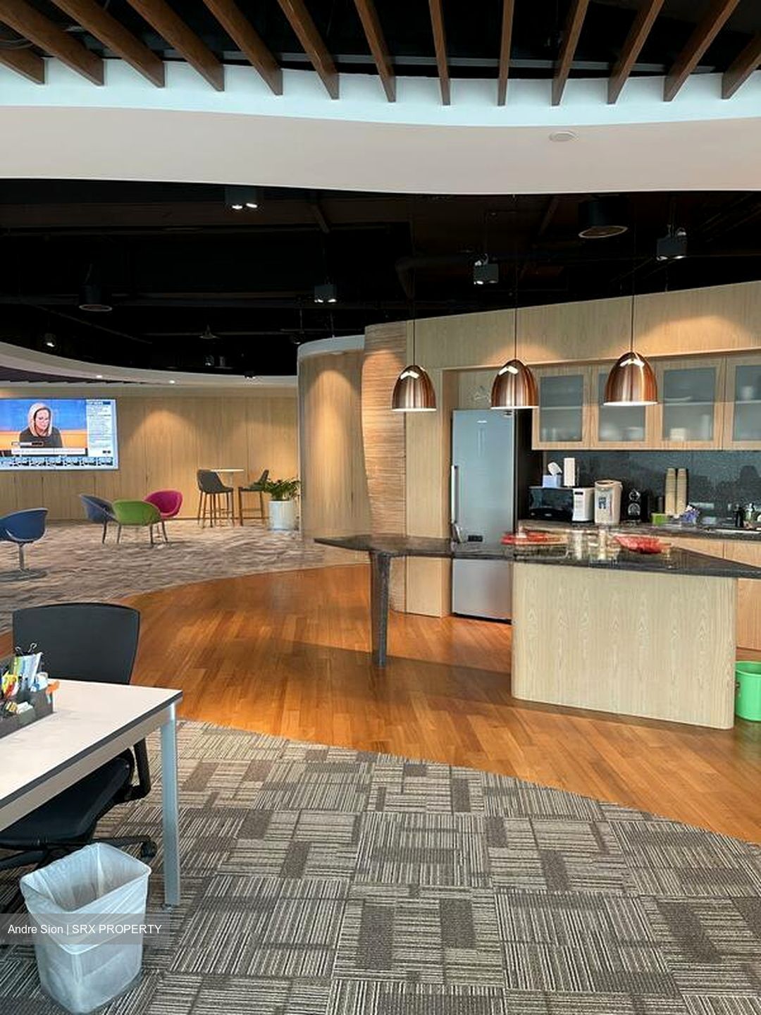 Samsung Hub (D1), Office #505652731